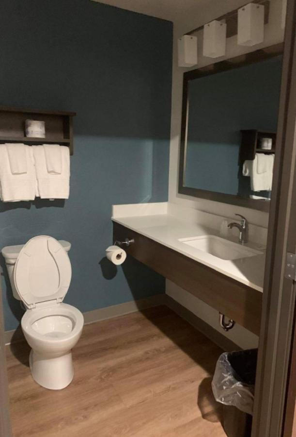 Woodspring Suites Columbus Urbancrest Grove City Eksteriør billede