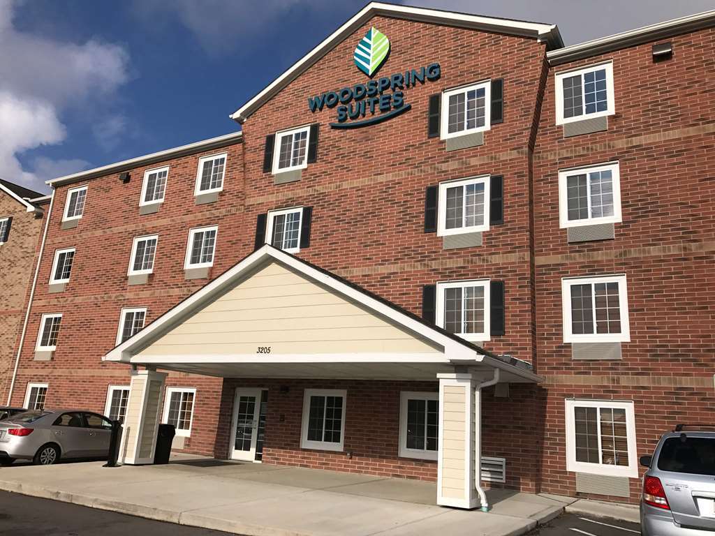 Woodspring Suites Columbus Urbancrest Grove City Eksteriør billede